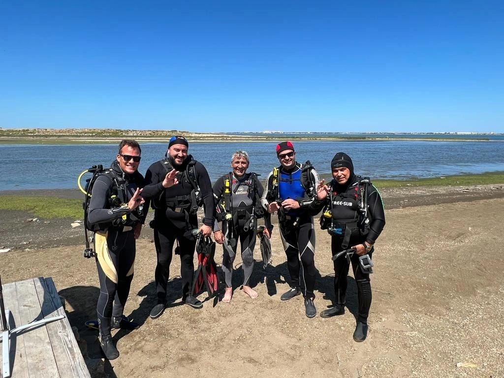 Group of Baku Scuba divers on the Caspian shore